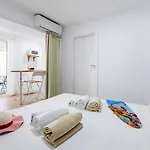 B3 Cozy With Sea View