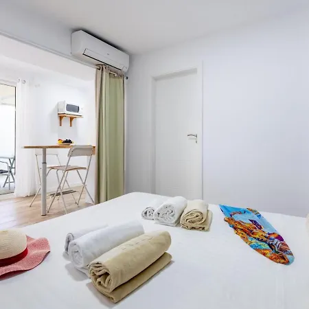 B3 Cozy With Sea View