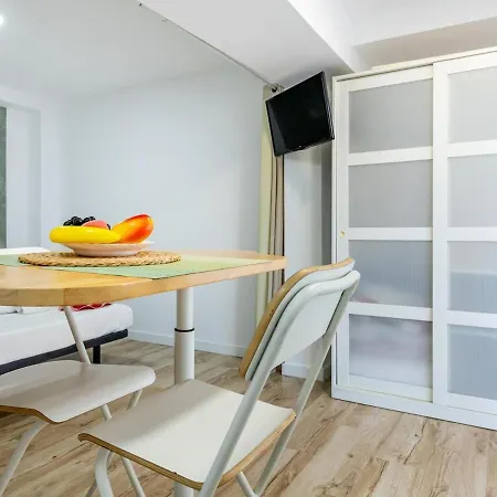 B3 Cozy With Sea View *